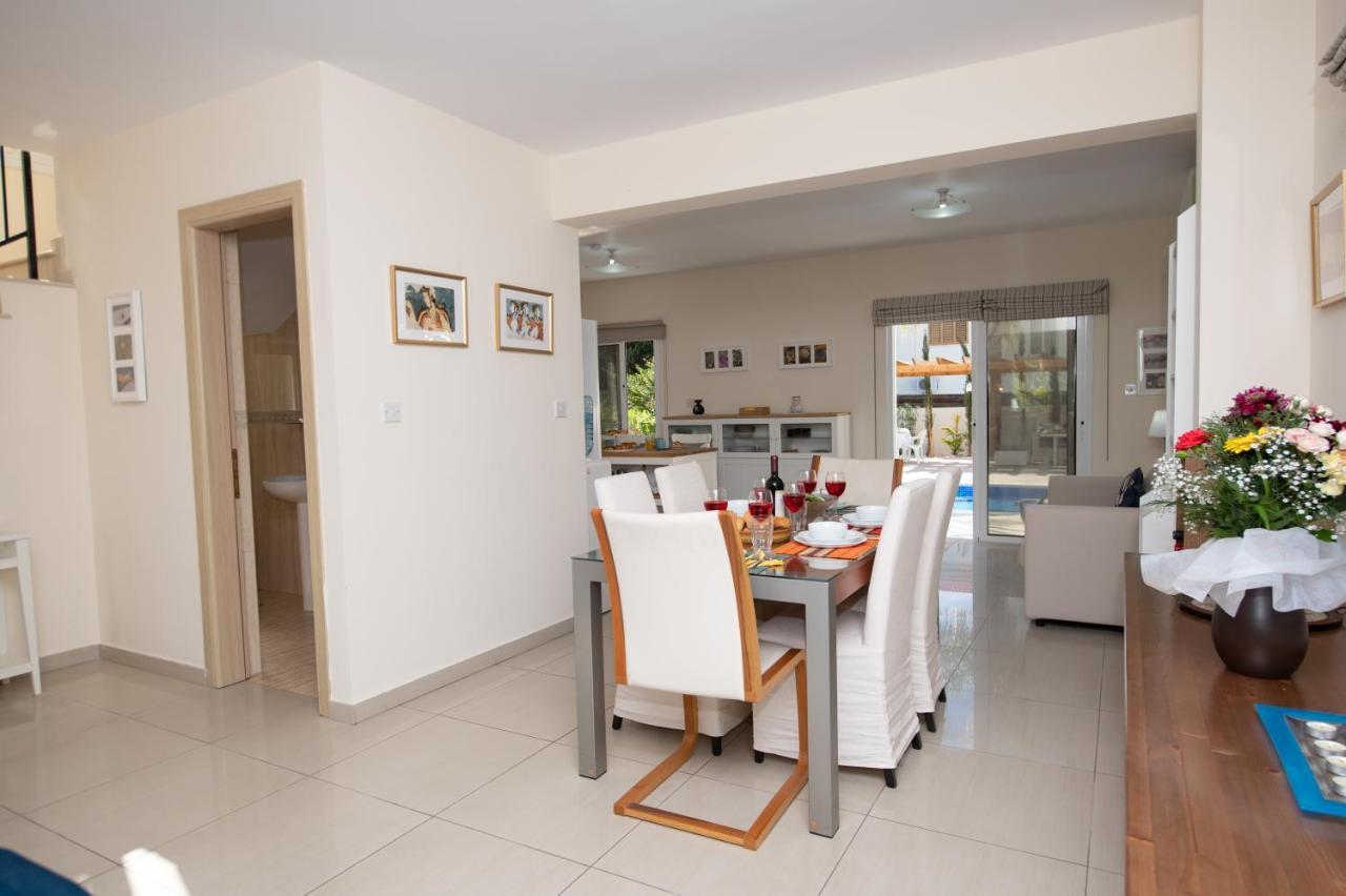 Villa Helena Ayia Napa Exteriör bild