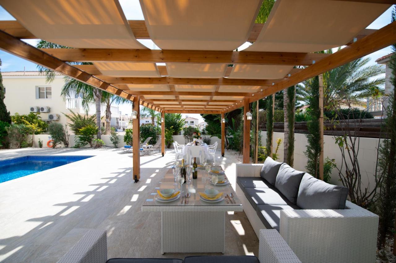 Villa Helena Ayia Napa Exteriör bild