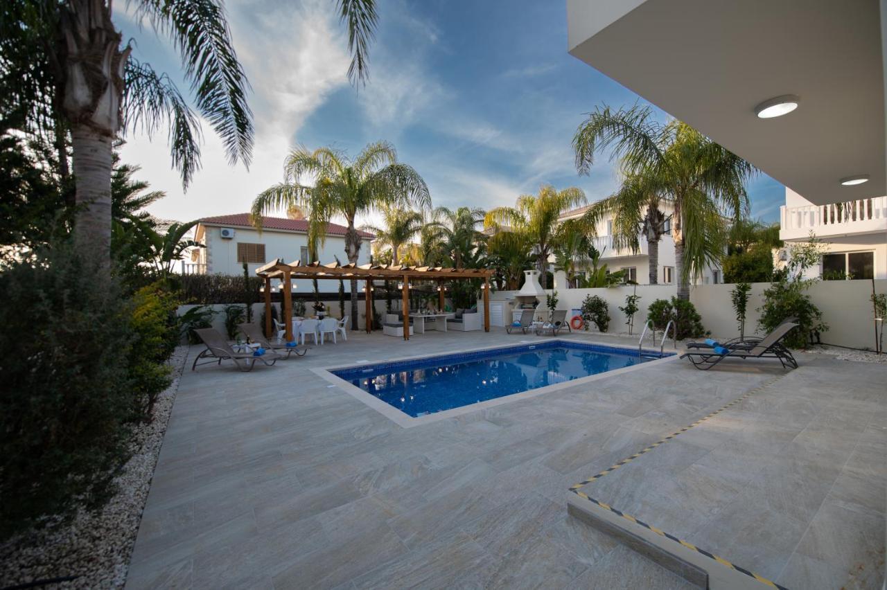 Villa Helena Ayia Napa Exteriör bild