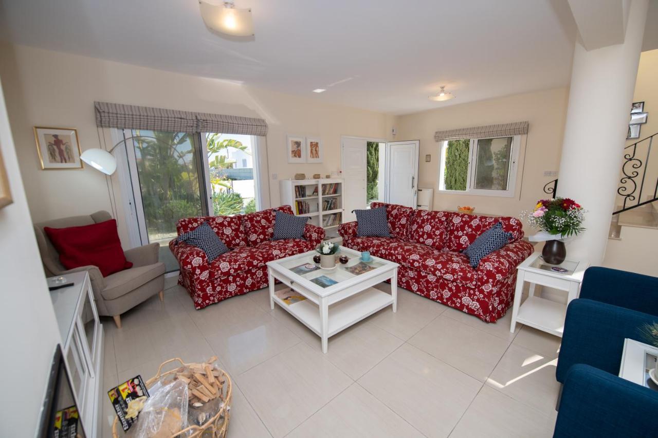 Villa Helena Ayia Napa Exteriör bild
