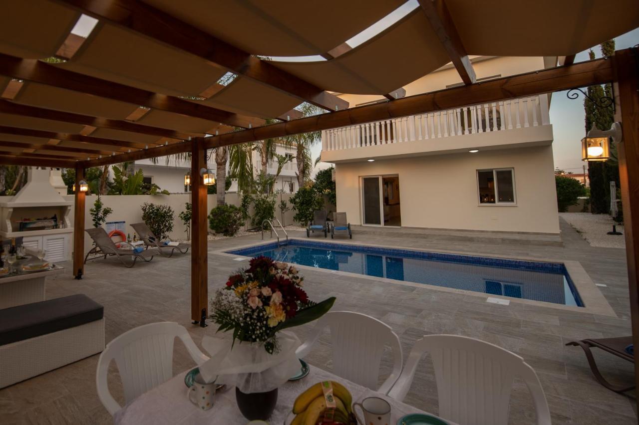 Villa Helena Ayia Napa Exteriör bild